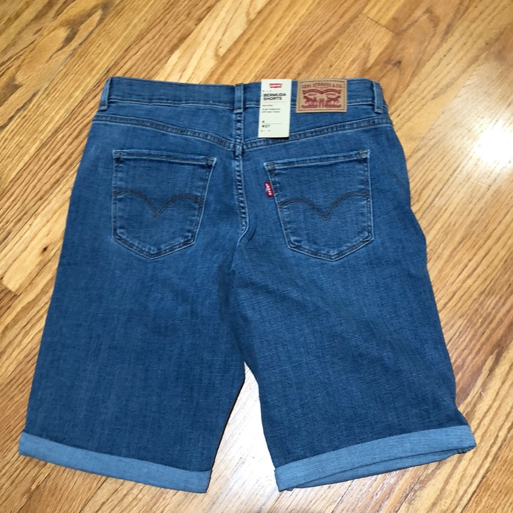 New Levi’s Bermuda Shorts Size 4/27 - Picture 4 of 7